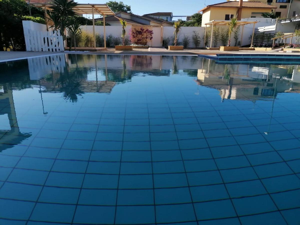 Le Palme Holidays بالمادولا المظهر الخارجي الصورة